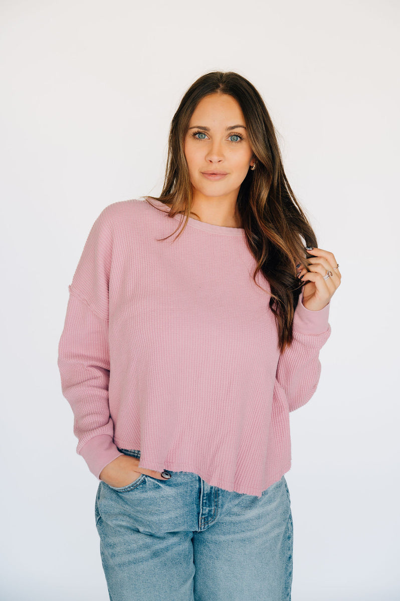 ピンク　hth Random Heart Waffle Long Tee Waffle Long Sleeve Cropped Henley Tee | Express
