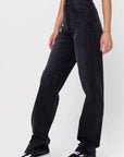 Super High Rise Relaxed Jean - Black