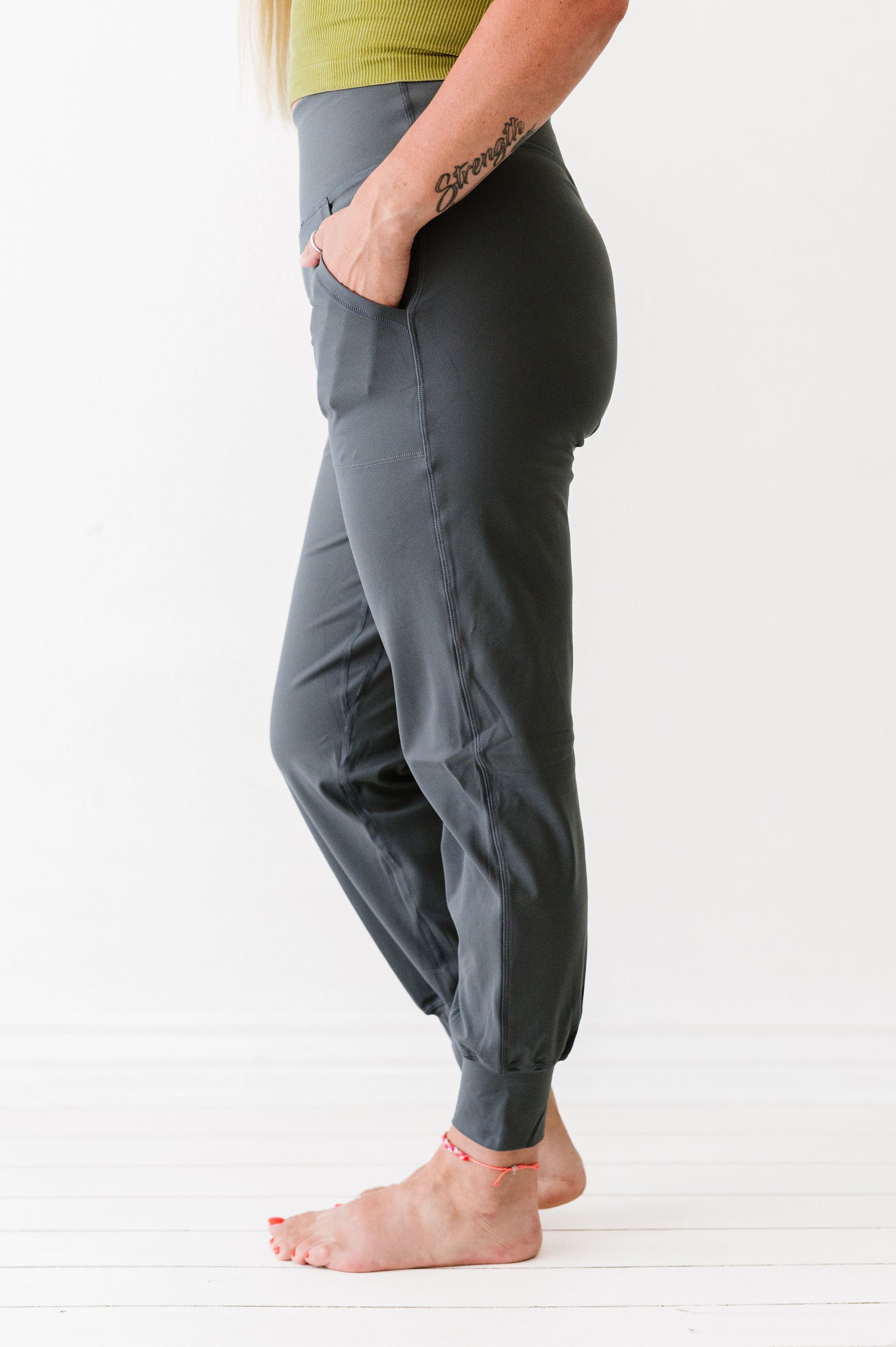 CC Custom Yoga Joggers | Charcoal