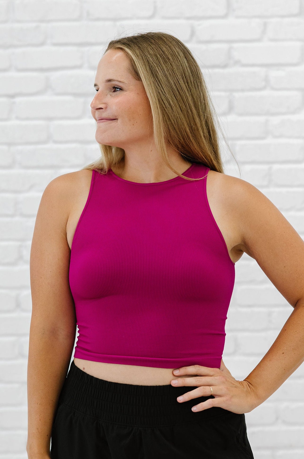 Cropped Ribbed High Neck - Raspberry
