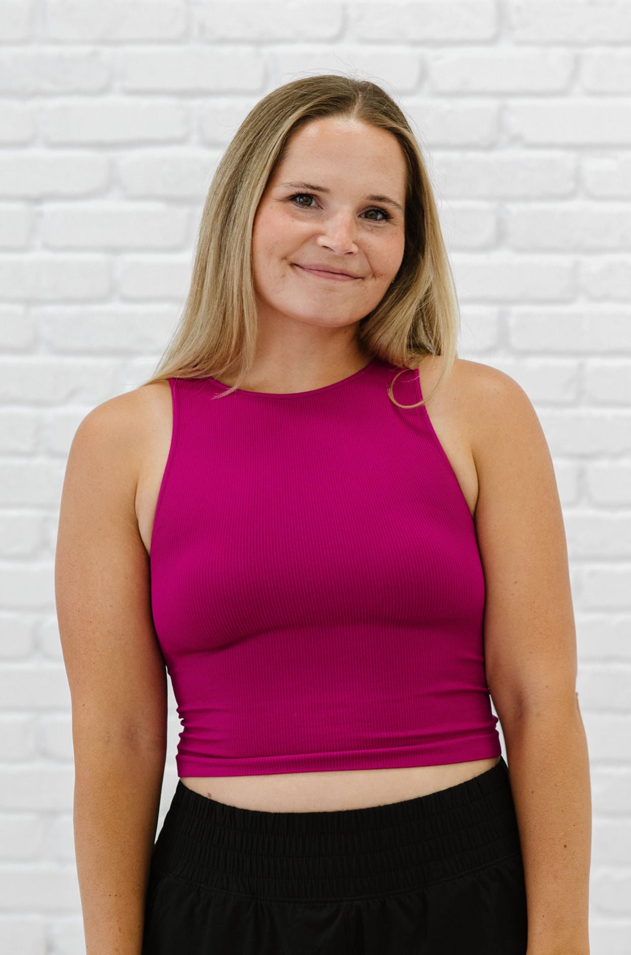 Cropped Ribbed High Neck - Raspberry