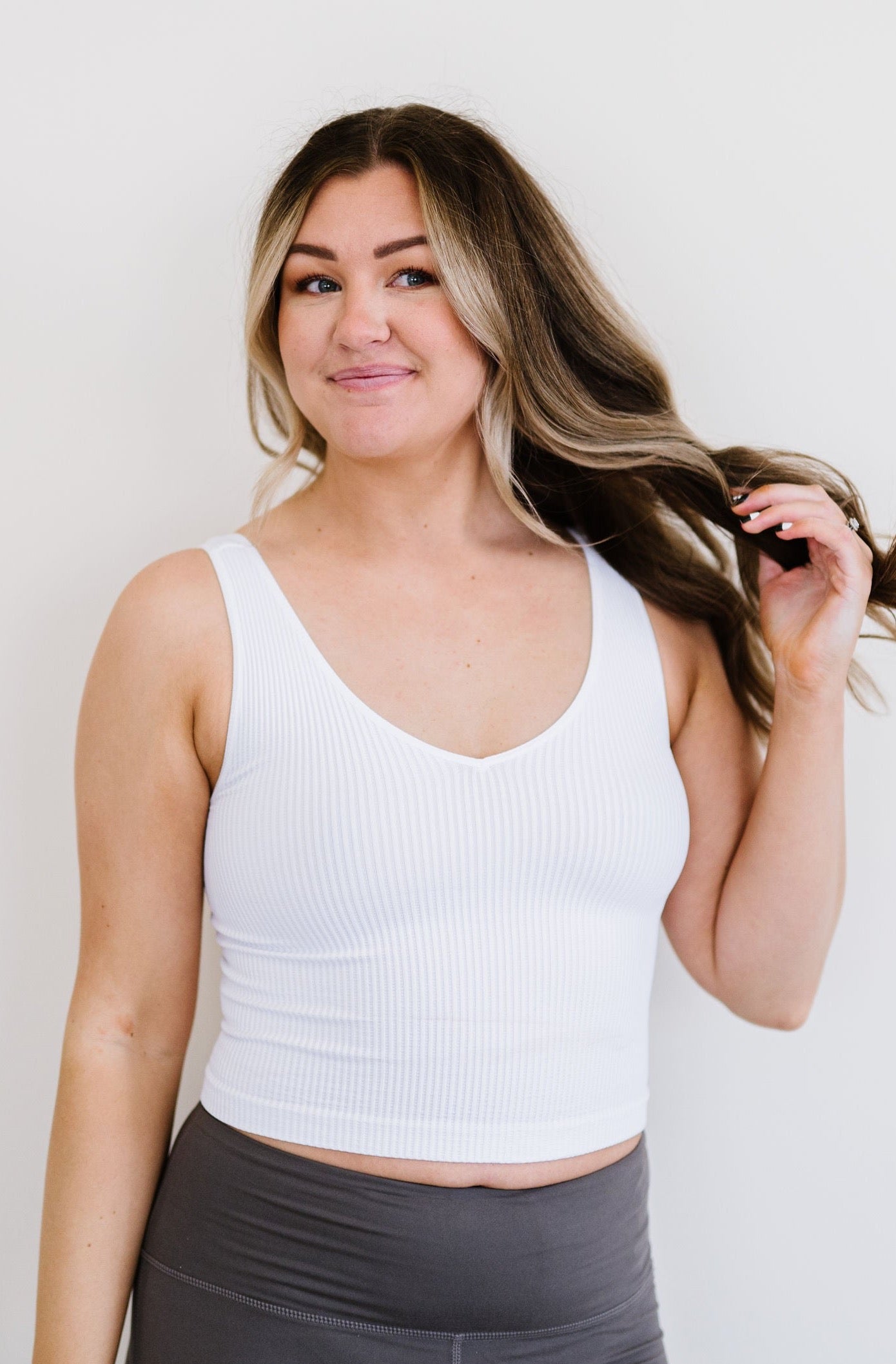 Brami V-Neck Crop - White