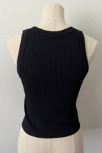 Load image into Gallery viewer, Chunky Ribbed High Neck - Black
