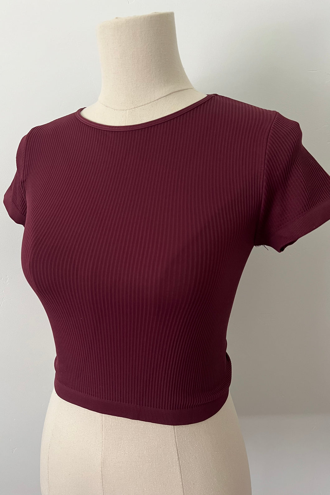 Cropped Ribbed Baby Tee - Fig