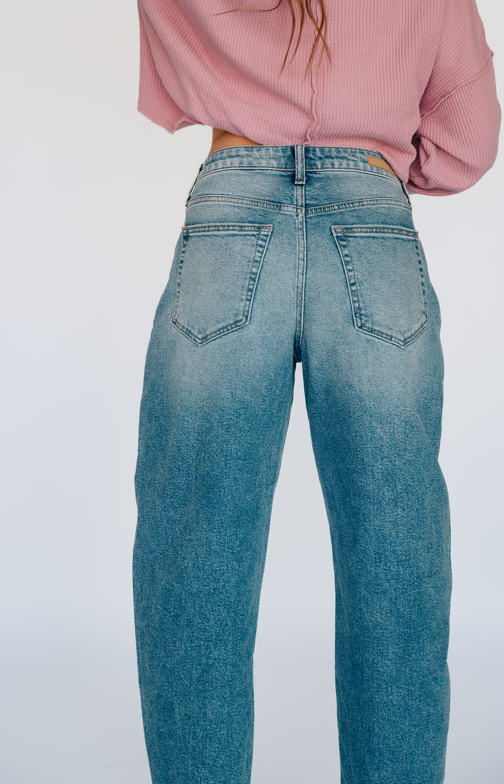 High Rise Barrel Jean - Light Wash