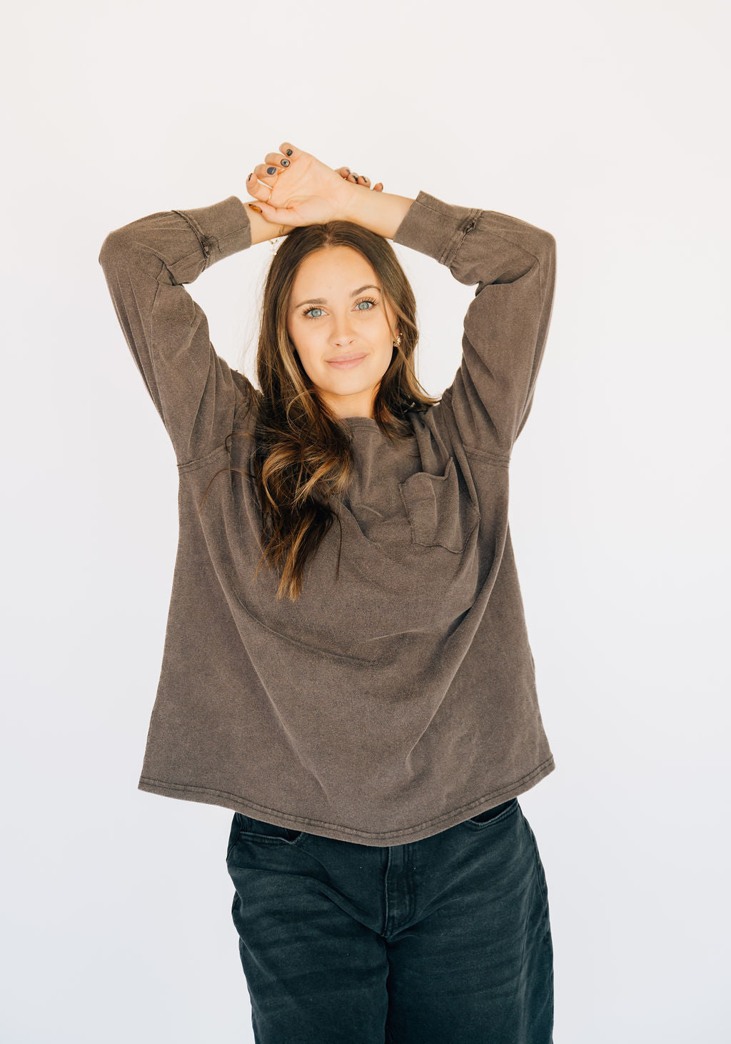 Oversized Washed Long Sleeve Pocket Tee - Espresso